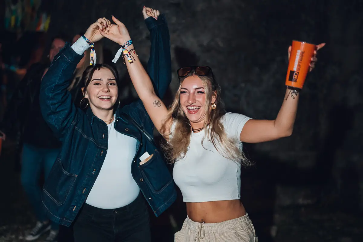 (c) Niklas Schnaubelt