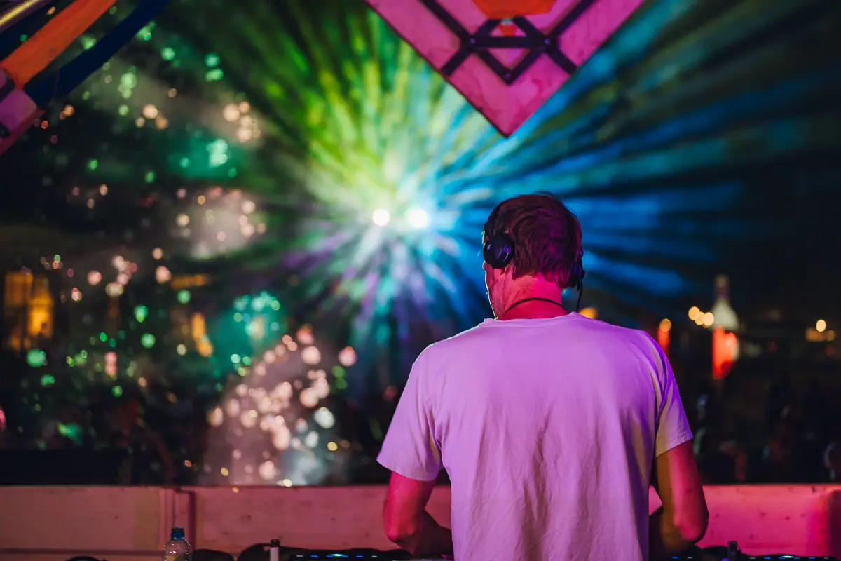 (c) Niklas Schnaubelt